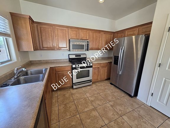 4th image of 3508 W Lost Village Ln