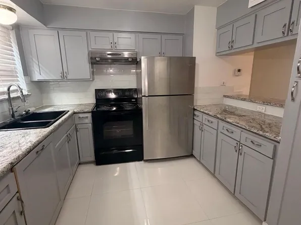 6405 Westward St APT 51, Houston, TX 77081