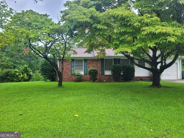 5240 Joan Of Arc Pl, Atlanta, GA 30349