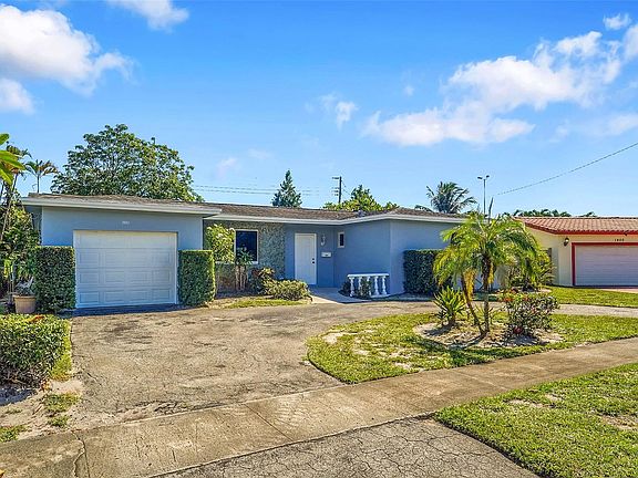 3rd image of 1420 NW 52 Avenue