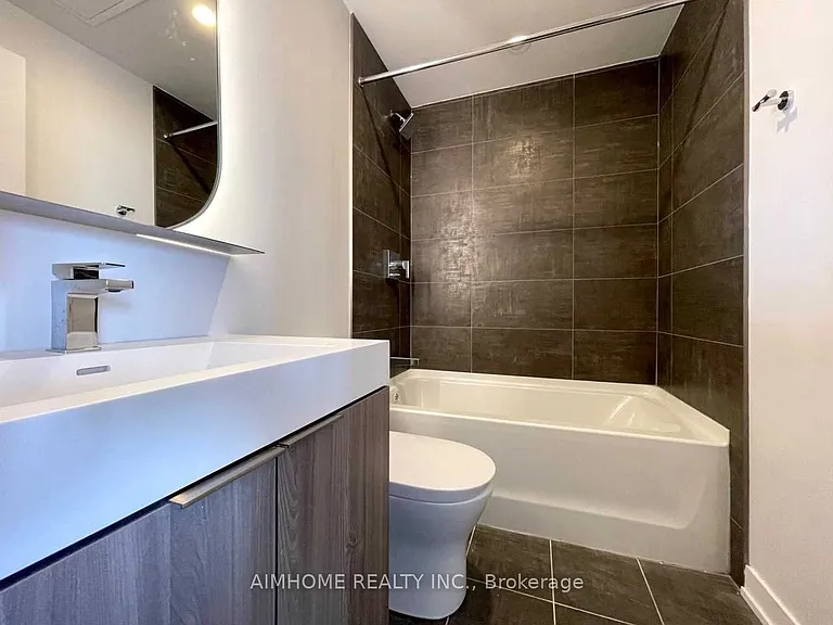 15 Holmes Ave #2909 — Photo 9