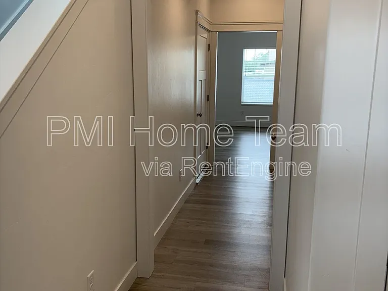 618 W Cozy Ln — Photo 18