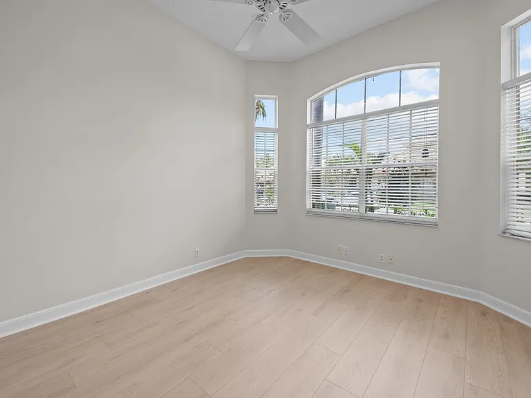 9875 Palma Vista Way — Photo 10