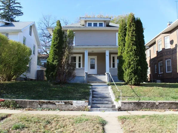 2017 Grandview Blvd, Sioux City, IA 51104