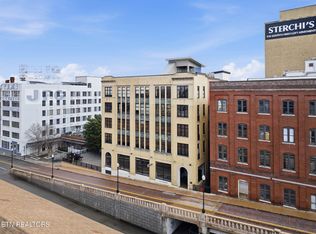220 W Jackson Ave APT 101, Knoxville, TN 37902