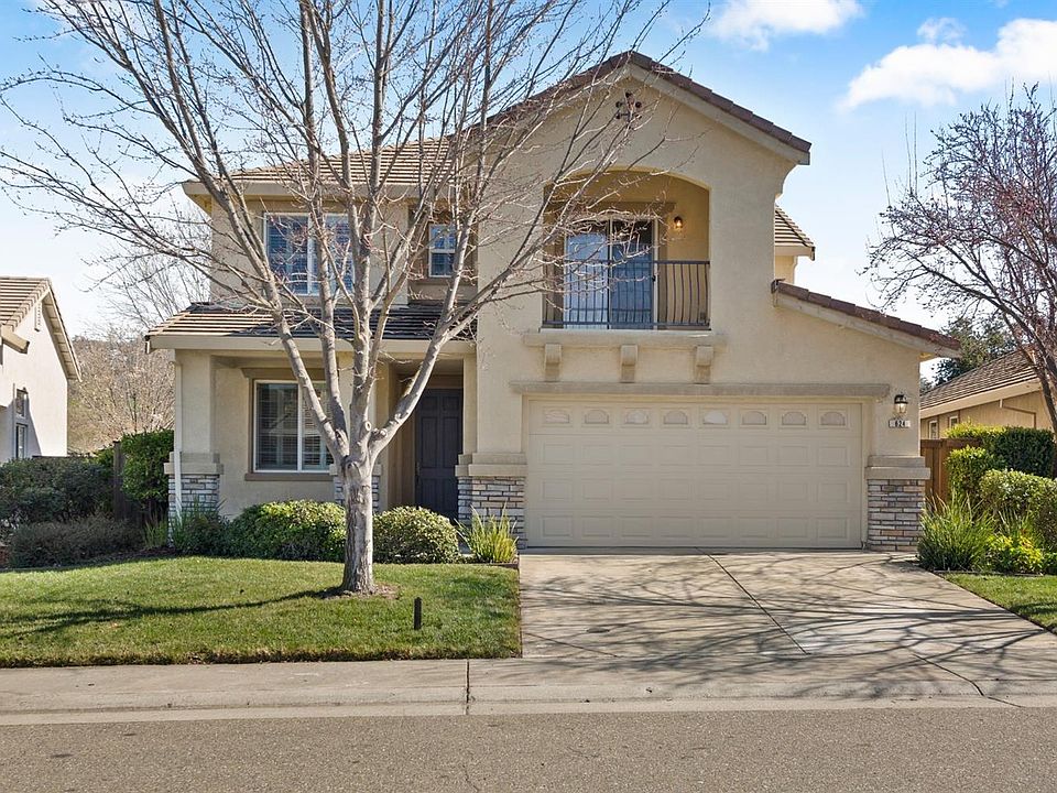 1st image of 624 Plum Creek Ct