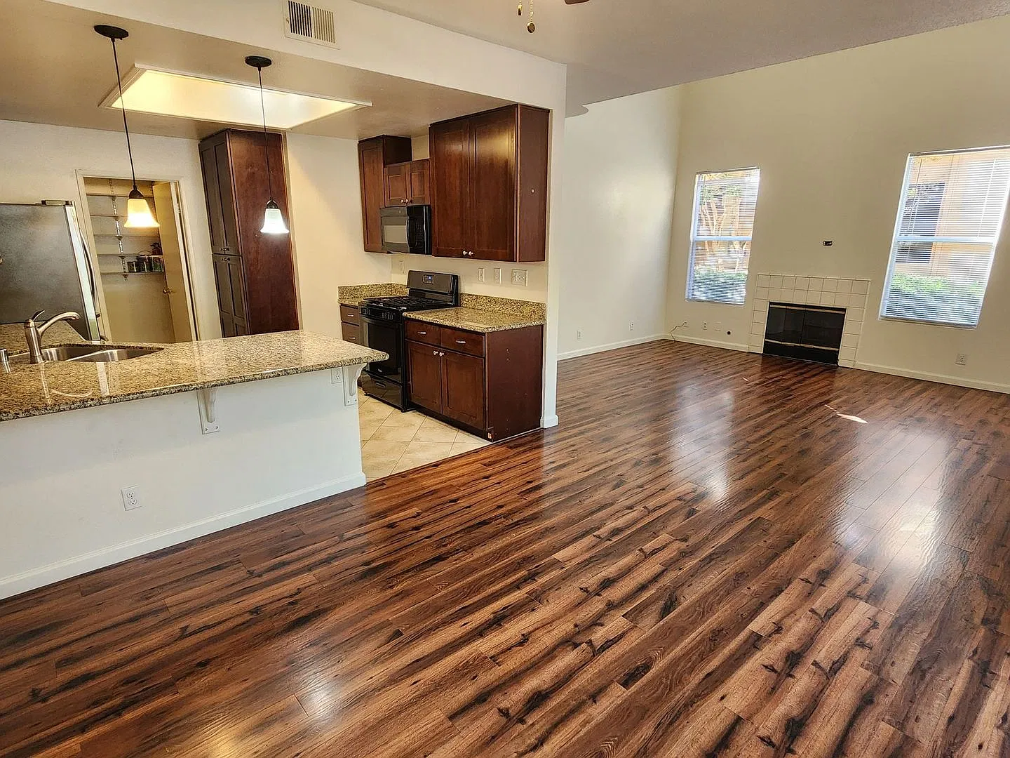 Lake Forest Townhome — Photo 4