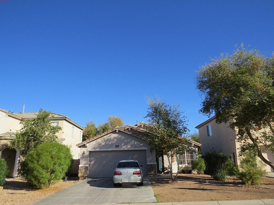 1st image of 45032 W Sage Brush Dr