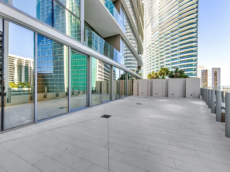 300 Biscayne Boulevard Way #1509 — Photo 15