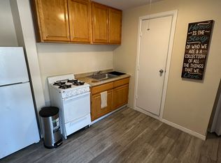 1108 Pembroke St #1R, Bridgeport, CT 06608