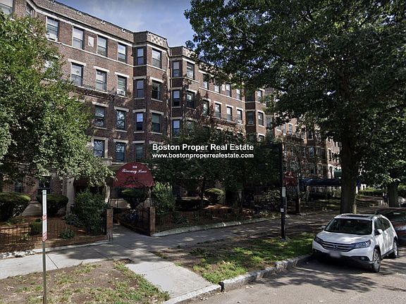 360 Riverway Boston - Mission Hill Building Photo 2