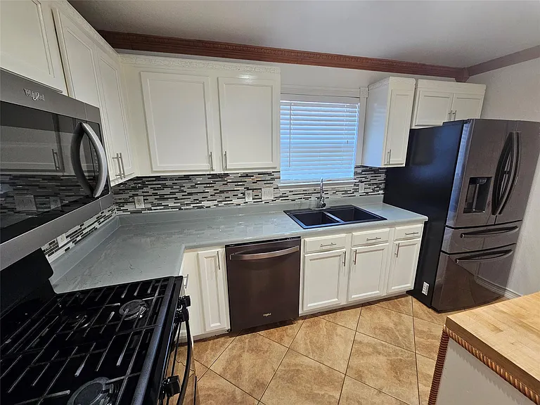 18212 Flathead Dr — Photo 9