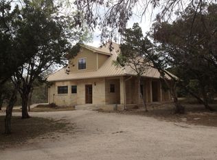 112 Lammert Ln, Concan, TX 78838