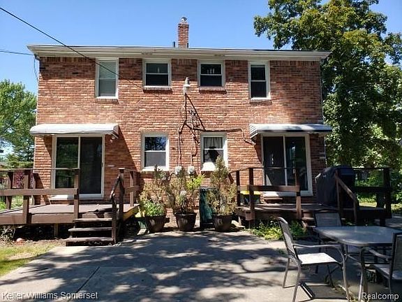 2nd image of 312 Forest Ave