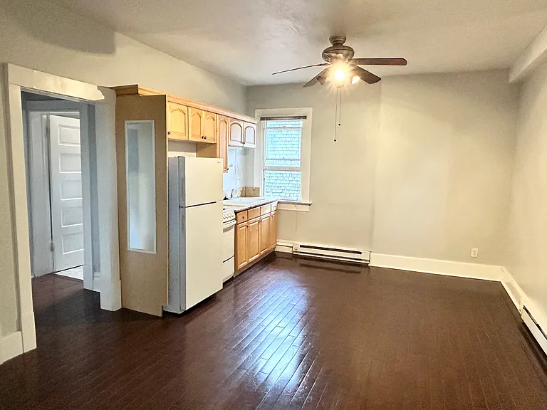 38 N P St #2 — Photo 2