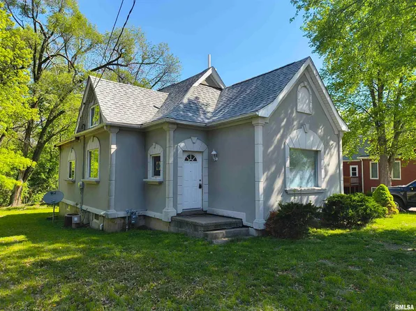601 W Franklin St, Bartonville, IL 61607