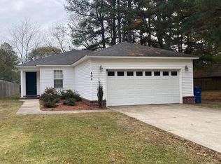 402 N Holly St, Beebe, AR 72012