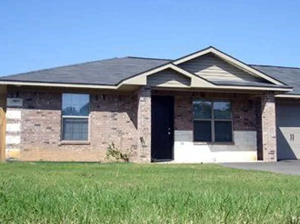 17083 Sentinel Ln, Lindale, TX 75771
