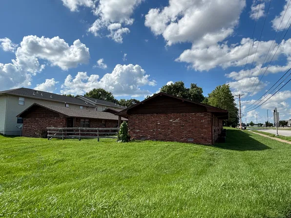 2167 E Cherry St #1, Springfield, MO 65802