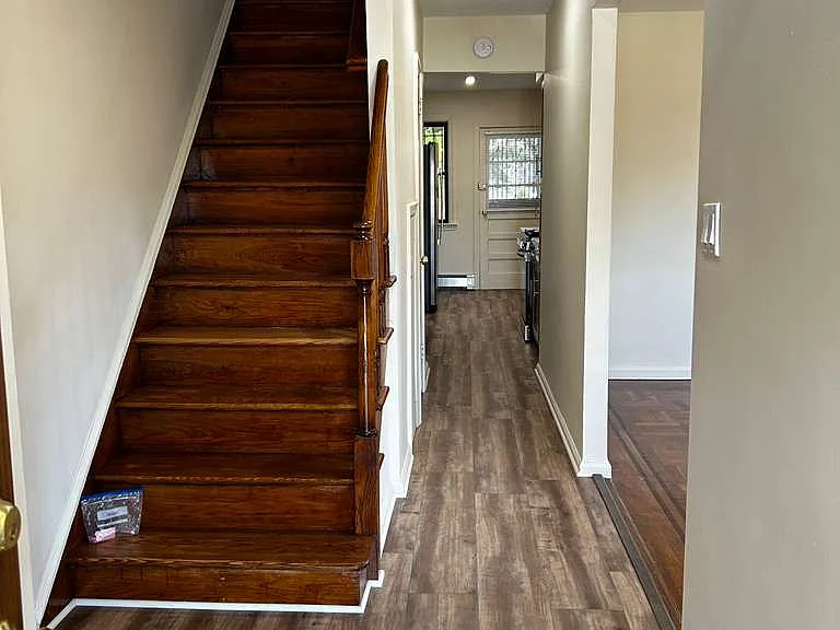 1149 E 219th St #1 — Photo 15