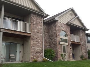 1834 Drexel Blvd APT 205, South Milwaukee, WI 53172