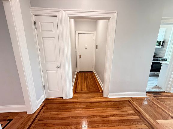5th image of 83-9 35th Ave #F42