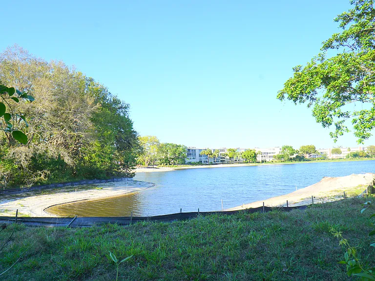 401 Southampton A #A-41 — Photo 21
