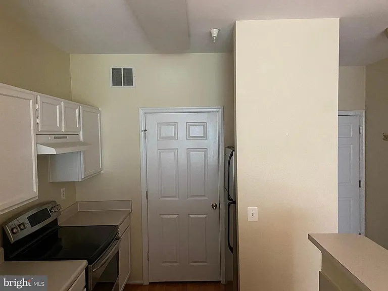 1580 Spring Gate Dr #4102 — Photo 5