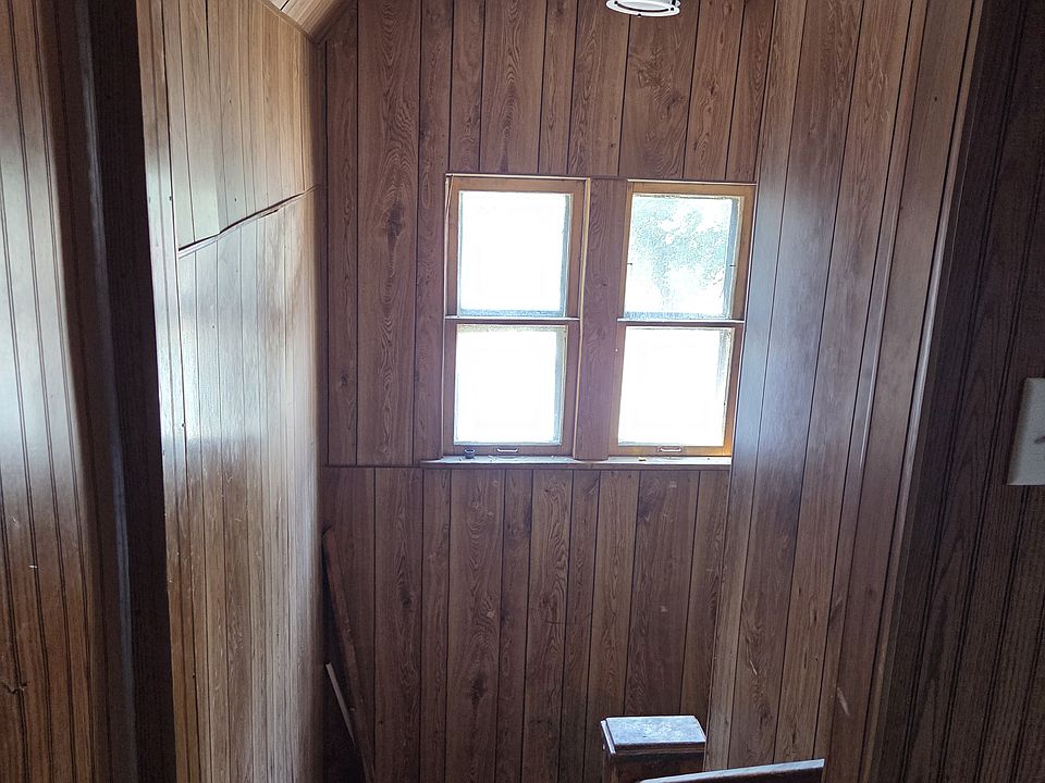 1st image of 510 4th St NW #7