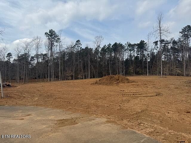 2nd image of 6269 Lakeview Rd