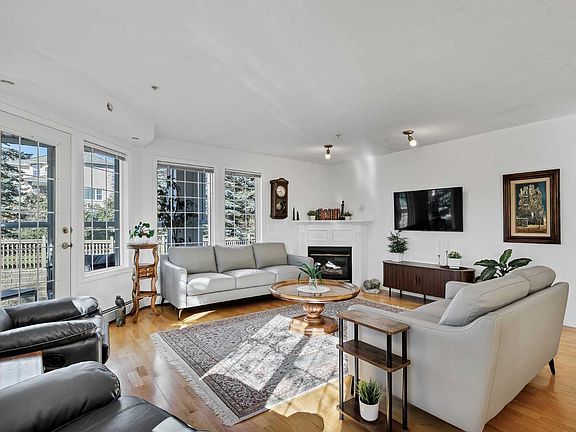 3rd image of 6868 Sierra Morena Blvd SW #227