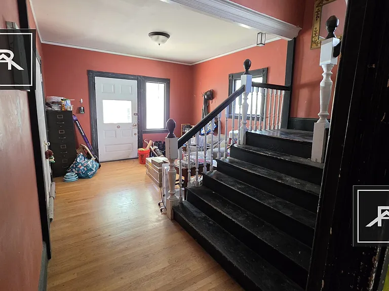 9 Ashford Ter — Photo 6