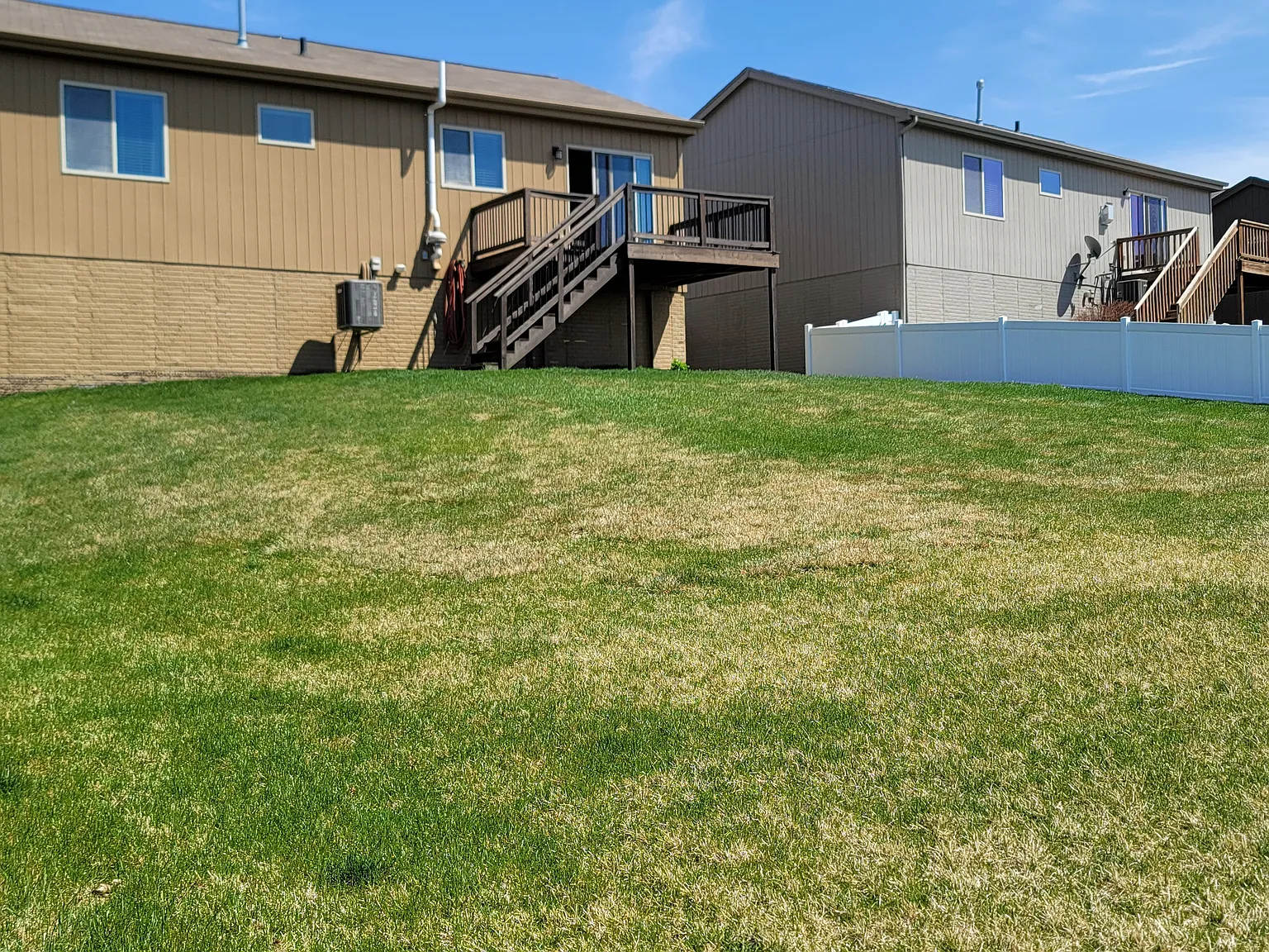 3 bed, 1621 sqft, $2,395 — Photo 2
