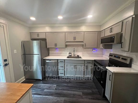 5th image of 6 Palace Green Pl NW