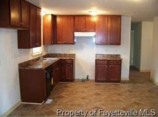 1926 Boyer Ct, Fayetteville, NC 28304