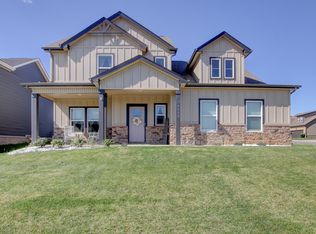 4023 Fort Sumter Dr, Clarksville, TN 37042