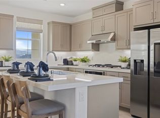 525 Seedling Rd, Rancho Mission Viejo, CA 92694