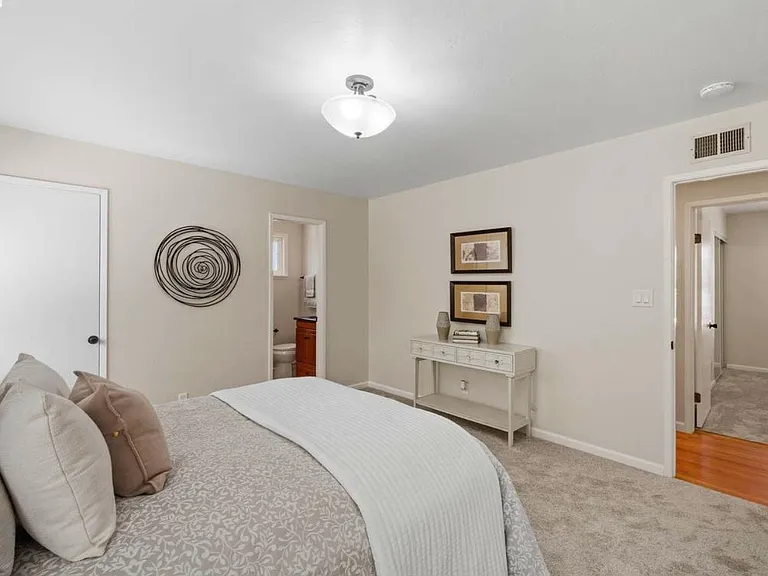 8796 Bandon Dr — Photo 16