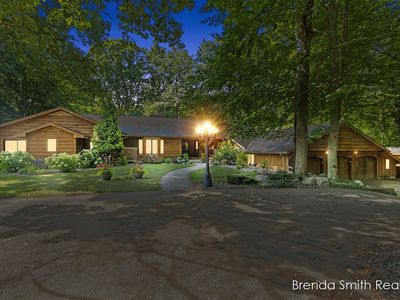 9141 Shady Ridge Dr NE, Sparta, MI, 49345