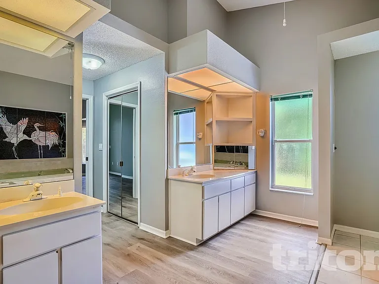 3037 Overview Ln — Photo 2