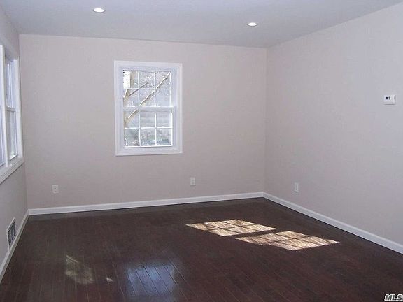 2nd image of 11 Lehigh Ave