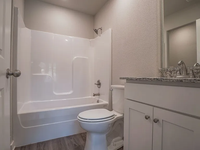 640 N Honey Locust Bnd — Photo 7