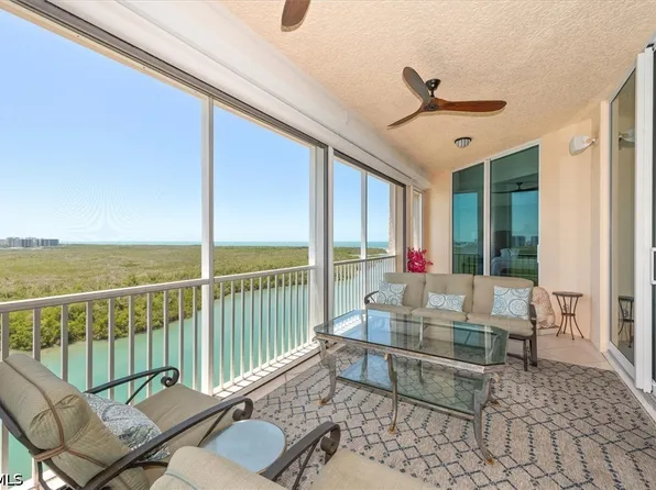 425 Dockside Dr #Penthouse 1, Naples, FL 34110