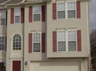 118 Blue Grass Cir, Monroeville, PA 15146