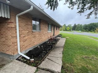 2918 Silvercliff Dr, Dayton, OH 45449