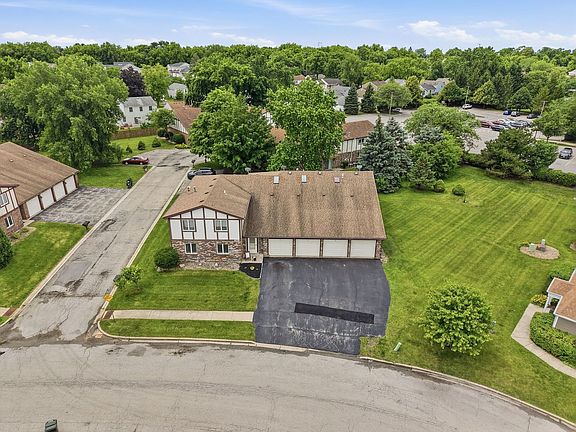 2nd image of 605 Crescenzo Ct Unit C