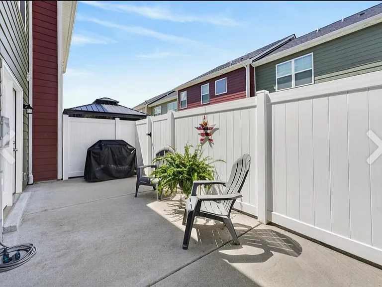 138 Addi St #138 — Photo 21