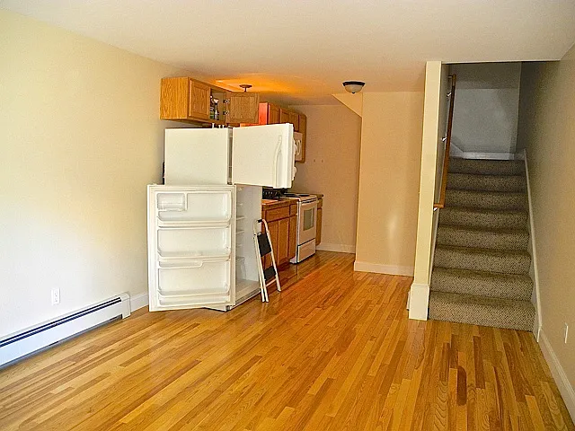 158 Grant St #4 — Photo 1