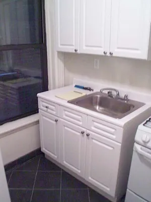 Rented by DSA Realty Midtown West | media 23