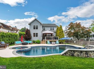 102 E Cuthbert Blvd, Haddon Township, NJ 08108